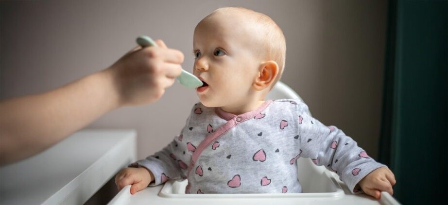 Gripe Water for Babies: Safe Dosage, Benefits, Side Effects & Tips for Parents