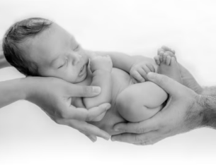 Successful pregnancy after 9 abortions