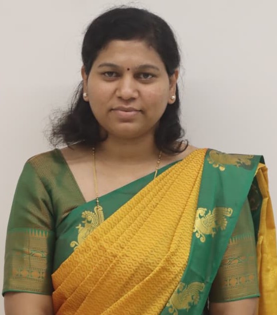 Dr. Sunita Namdev - Consultant pediatrics and Neonatology