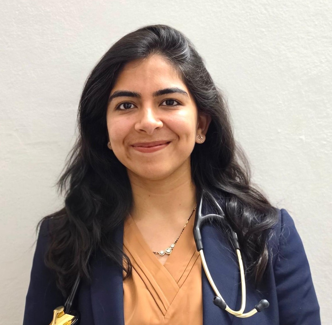 Dr. Alisha Babbar - Consultant - Pediatric Gastroenterology and Hepatology