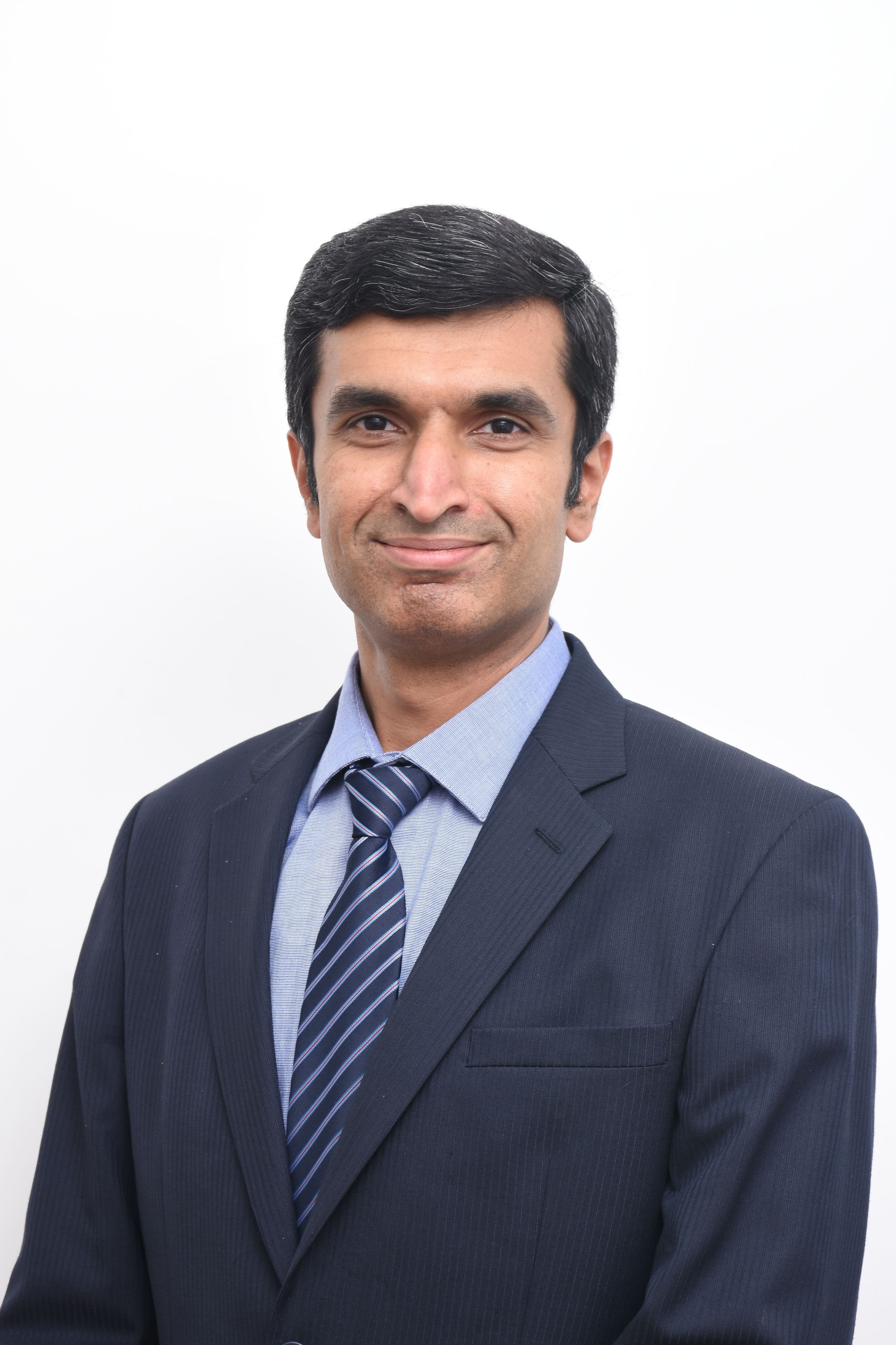 Dr Aravind A - Consultant - Pediatric Intensivist & General Pediatrics
