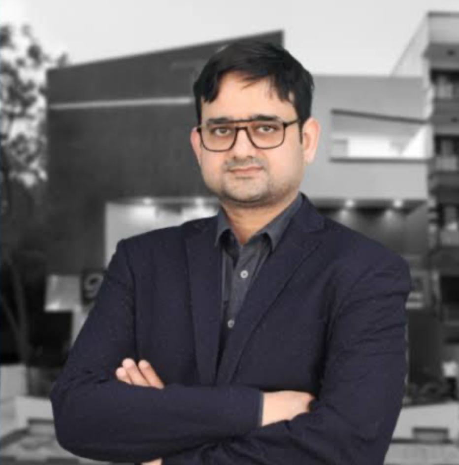 Dr. Vivek Gupta - Consultant  - Plastic & Cosmetic Surgery