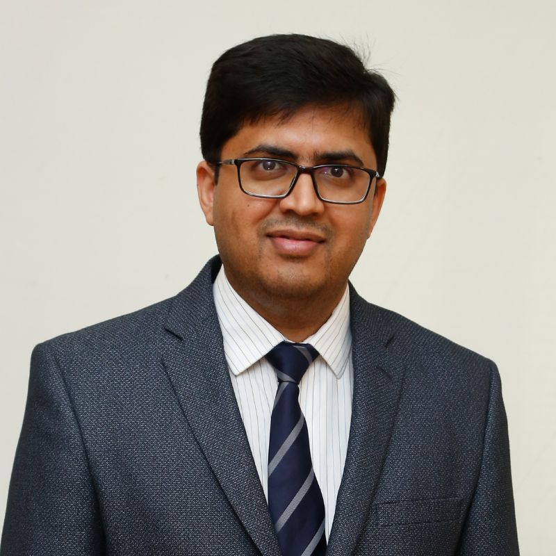 Dr. DEEPAK R - Consultant - Pediatric Intensive Care
