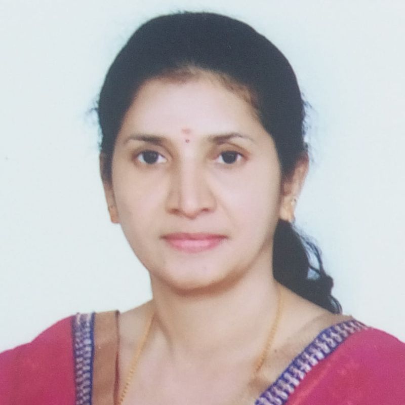 Dr. SAROJA BANOTHU - Consultant - Obstetrics and Gynecology