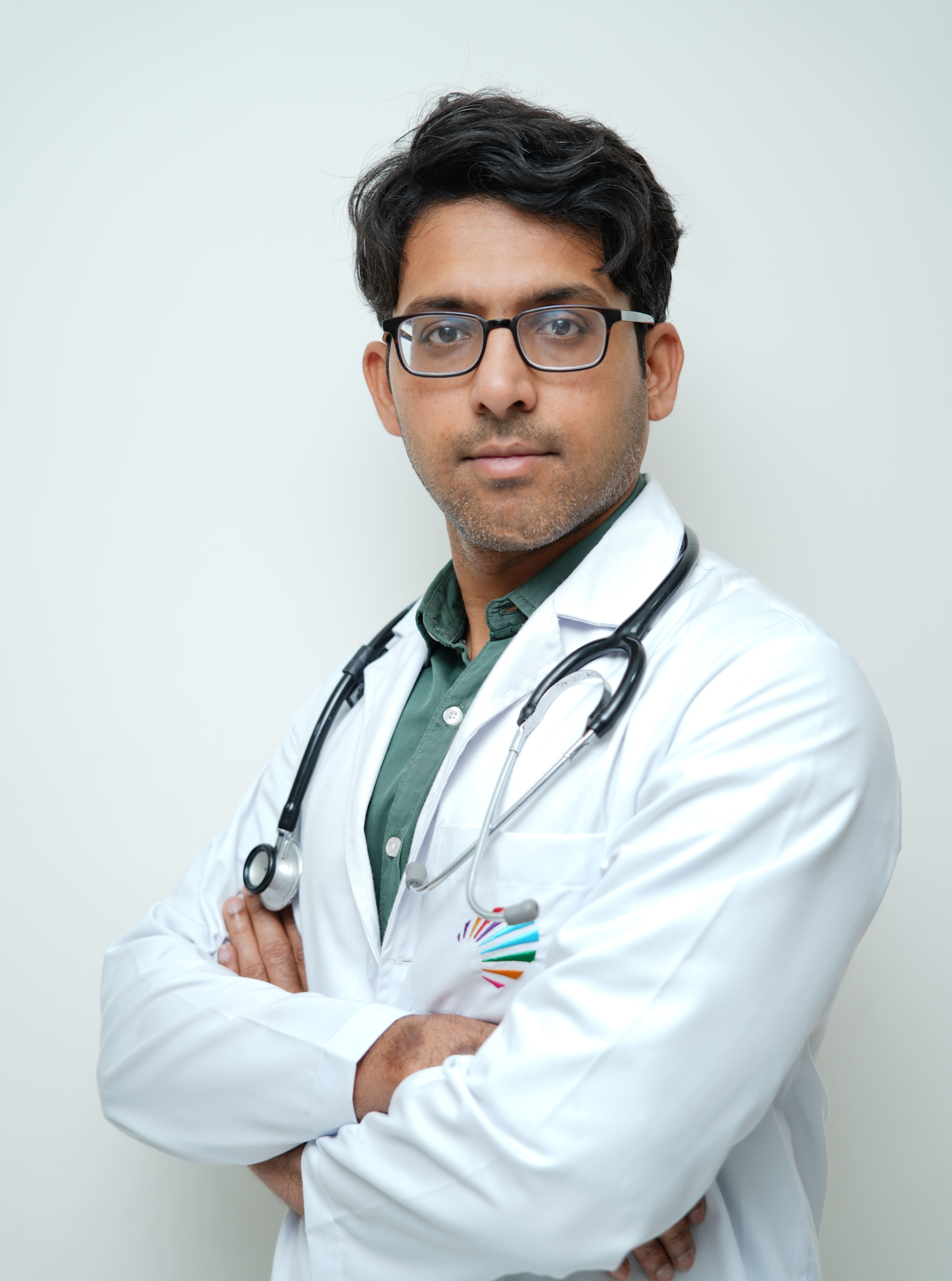 Dr Vinay B - Consultant Neonatologist & Pediatrician